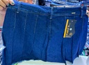 Falda short pliegue contorno