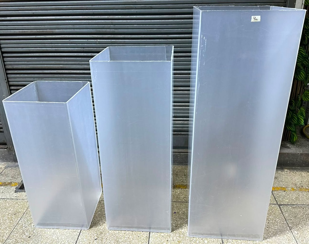 Mesas en Acrílico Transparente de 4 mm de grosor