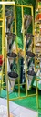 Porta flores de metal tipo atril